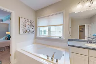 44480 Blueridge Meadows Dr, Ashburn, VA 20147 - Photo 22