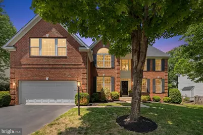 819 Saddleback Place NE, Leesburg, VA 20176 - Photo 2
