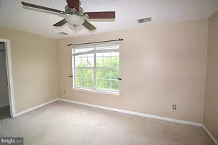 21774 Kings Crossing Terrace, Ashburn, VA 20147 - Photo 14
