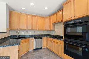 21776 Ladyslipper Sq, Ashburn, VA 20147 - Photo 26