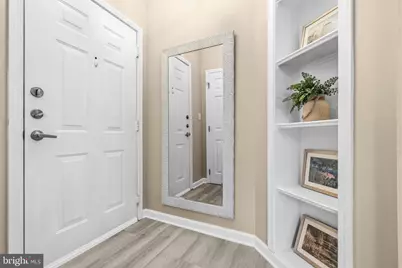 512 Sunset View Terrace SE #202, Leesburg, VA 20175 - Photo 2