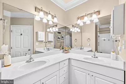 512 Sunset View Terrace SE #202, Leesburg, VA 20175 - Photo 20