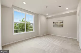23286 Southdown Manor Terrace, Ashburn, VA 20148 - Photo 12