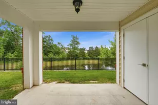 23286 Southdown Manor Terrace, Ashburn, VA 20148 - Photo 10