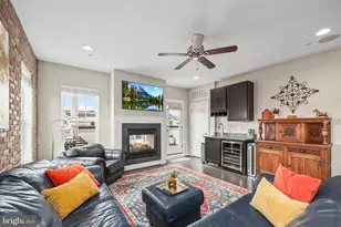 400 Ironsides Square SE, Leesburg, VA 20175 - Photo 32