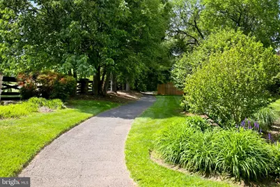 4 Linden Hill Way SW, Leesburg, VA 20175 - Photo 16