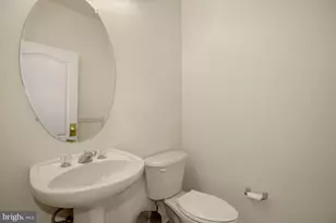 23353 Lennoxville Way, Sterling, VA 20166 - Photo 6
