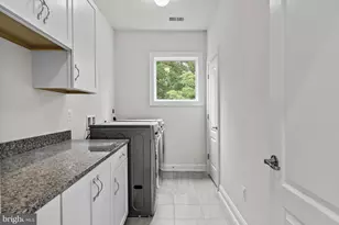 23754 Kilkerran Dr, Aldie, VA 20105 - Photo 68