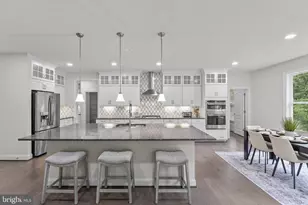 23754 Kilkerran Dr, Aldie, VA 20105 - Photo 32