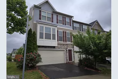 42691 Galbraith Square, Broadlands, VA 20148 - Photo 1