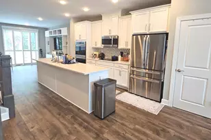 45387 Daveno Square, Sterling, VA 20164 - Photo 6
