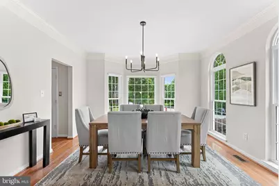 803 Kenneth Place SE, Leesburg, VA 20175 - Photo 8