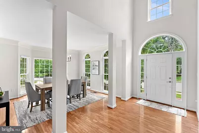 803 Kenneth Place SE, Leesburg, VA 20175 - Photo 4