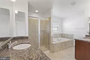 23595 Kingsdale Terrace, Brambleton, VA 20148 - Photo 26