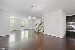 23595 Kingsdale Terrace, Brambleton, VA 20148 - Photo 10