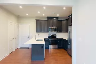 20271 Newfoundland Sq, Ashburn, VA 20147 - Photo 2