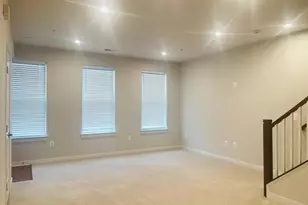 20271 Newfoundland Sq, Ashburn, VA 20147 - Photo 8