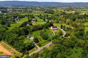 39423 Irish Corner Rd, Lovettsville, VA 20180 - Photo 6