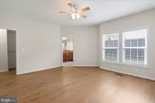 19449 Coppermine Sq, Leesburg, VA 20176 - Photo 28