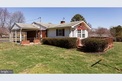 4 Cinnamon Fern Road, Round Hill, VA 20141 - Photo 2