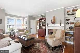 301 E Main St, Purcellville, VA 20132 - Photo 12
