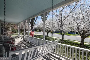 301 E Main St, Purcellville, VA 20132 - Photo 4