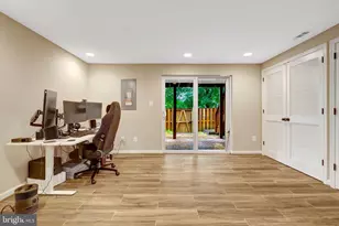 45610 Whitcomb Square, Sterling, VA 20166 - Photo 32