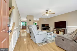 45610 Whitcomb Square, Sterling, VA 20166 - Photo 6