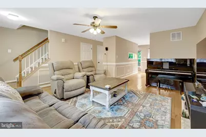 45610 Whitcomb Square, Sterling, VA 20166 - Photo 10
