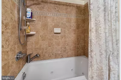 111 Environs Road, Sterling, VA 20165 - Photo 32