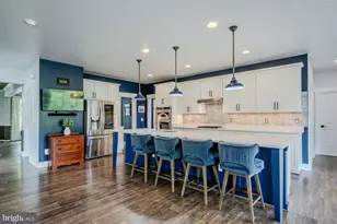 18120 Ridgewood Pl, Round Hill, VA 20141 - Photo 4