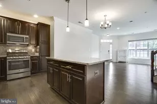 23473 Logans Terrace, Ashburn, VA 20148 - Photo 10