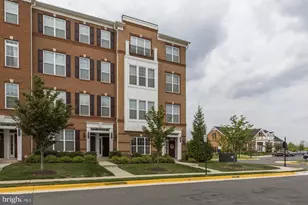 23473 Logans Terrace, Ashburn, VA 20148 - Photo 4