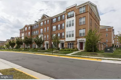 23473 Logans Terrace, Ashburn, VA 20148 - Photo 2