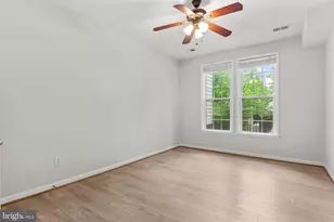 24701 Byrne Meadow Square, Aldie, VA 20105 - Photo 6