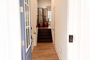 25419 Reed Orchard Ter, Chantilly, VA 20152 - Photo 4