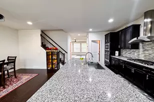 25419 Reed Orchard Ter, Chantilly, VA 20152 - Photo 22