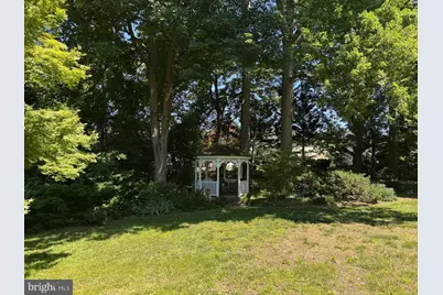 208 Edwards Ferry Road NE, Leesburg, VA 20176 - Photo 2