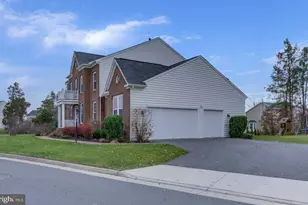 41613 Chalk Ln, Aldie, VA 20105 - Photo 4