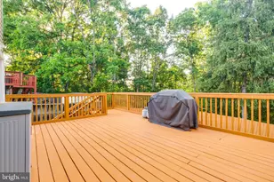 310 Newman Ct, Sterling, VA 20164 - Photo 30