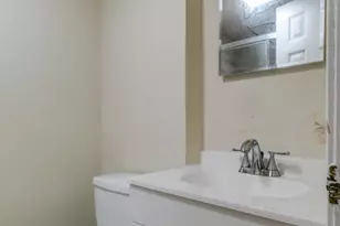 310 Newman Ct, Sterling, VA 20164 - Photo 42