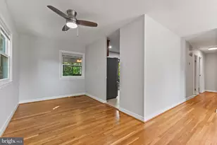 403 W Poplar Rd, Sterling, VA 20164 - Photo 4