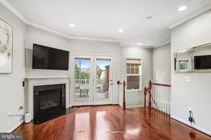 43274 Novi Terrace, Ashburn, VA 20147 - Photo 4