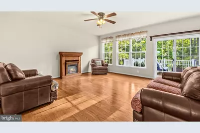18184 Presidio Place, Round Hill, VA 20141 - Photo 8