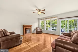 18184 Presidio Pl, Round Hill, VA 20141 - Photo 8