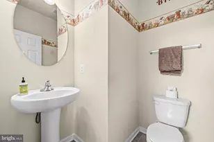 18184 Presidio Pl, Round Hill, VA 20141 - Photo 16