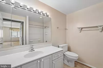 19355 Cypress Ridge Terrace #206, Leesburg, VA 20176 - Photo 36