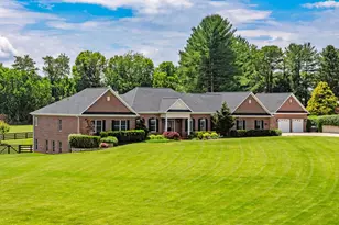39787 Waterfordway Ln, Waterford, VA 20197 - Photo 1
