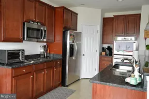43857 Kingston Station Terrace, Ashburn, VA 20148 - Photo 12