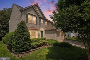 408 Huntfield Ct NE, Leesburg, VA 20176 - Photo 2